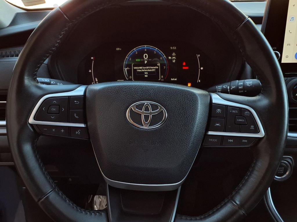 Certified 2024 Toyota Grand Highlander XLE image 13