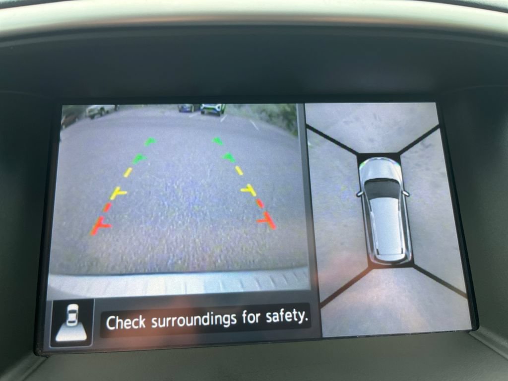 Used 2015 Nissan Pathfinder Platinum w/ Family Entertainment Package FWD image 18