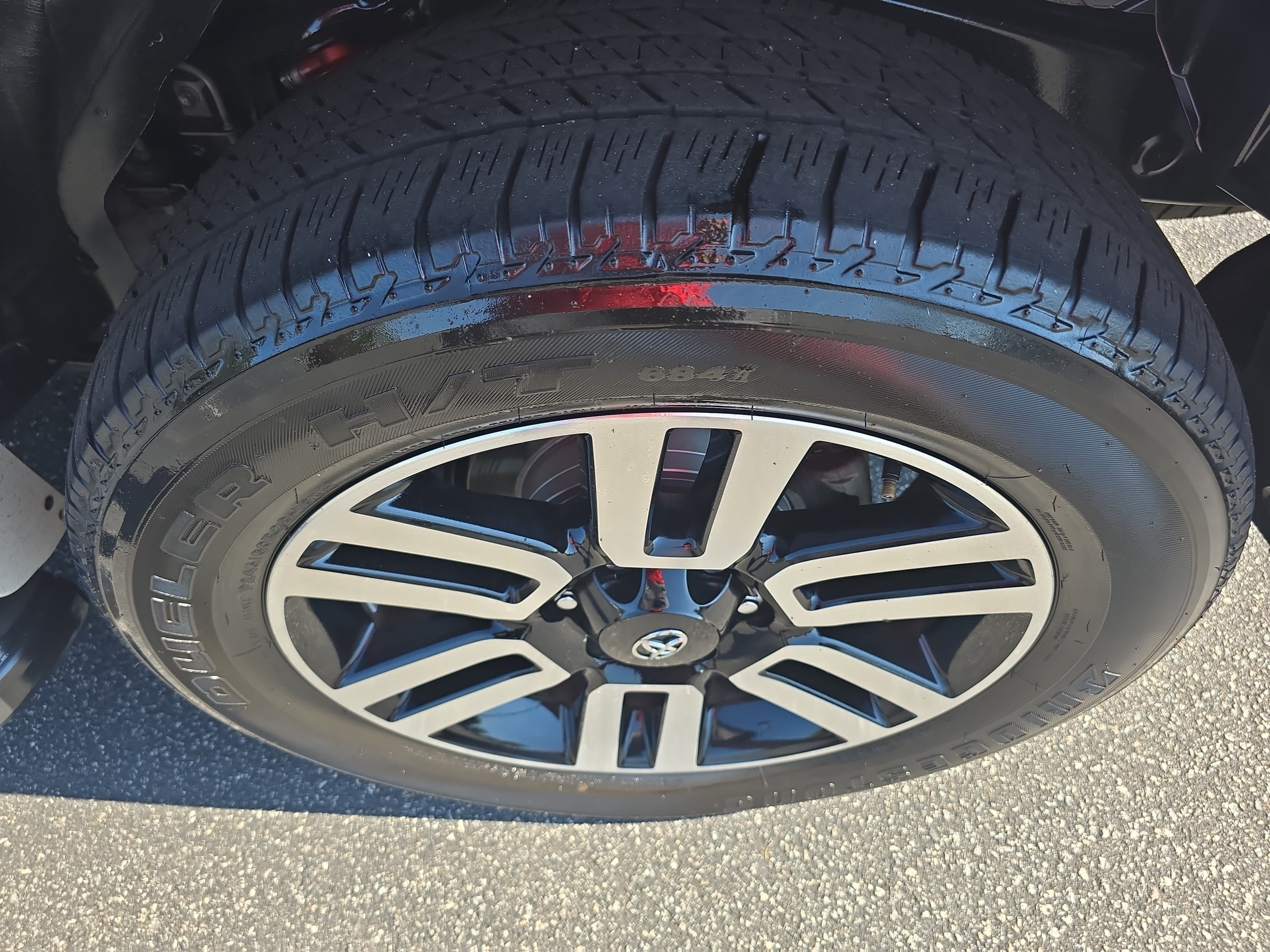 Used 2022 Toyota 4Runner Limited AWD/4WD image 31
