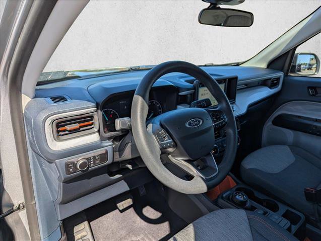 Used 2023 Ford Maverick XLT image 7