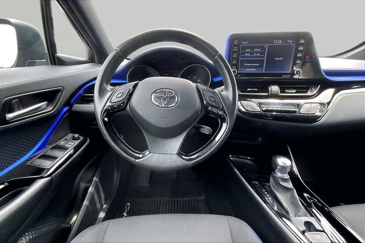 Used 2020 Toyota C-HR XLE FWD image 6