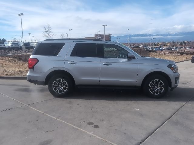 Used 2024 Ford Expedition XLT image 10