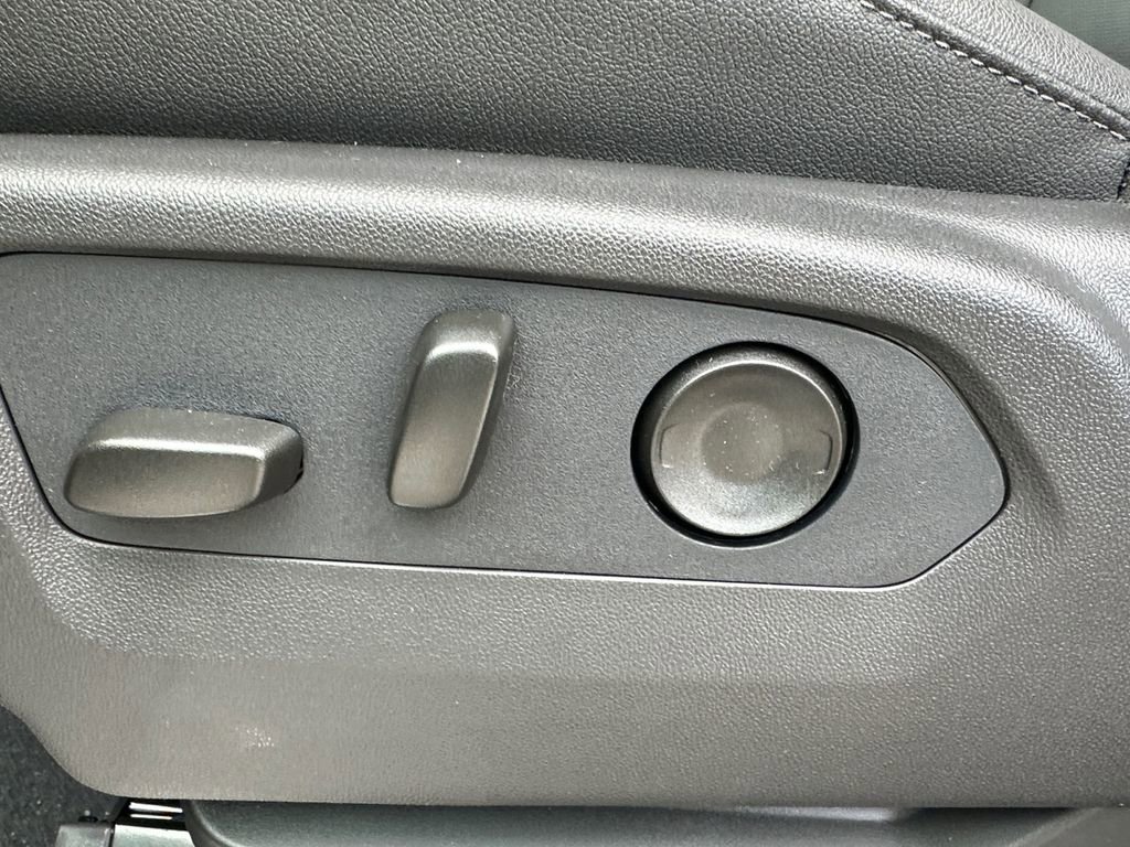 New 2026 Chevrolet Silverado 2500 LTZ w/ LTZ Plus Package image 10