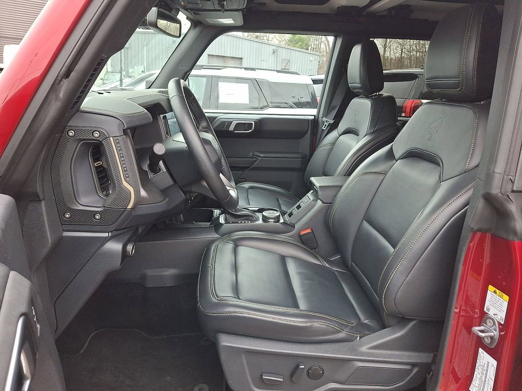 Certified 2025 Ford Bronco Badlands image 14
