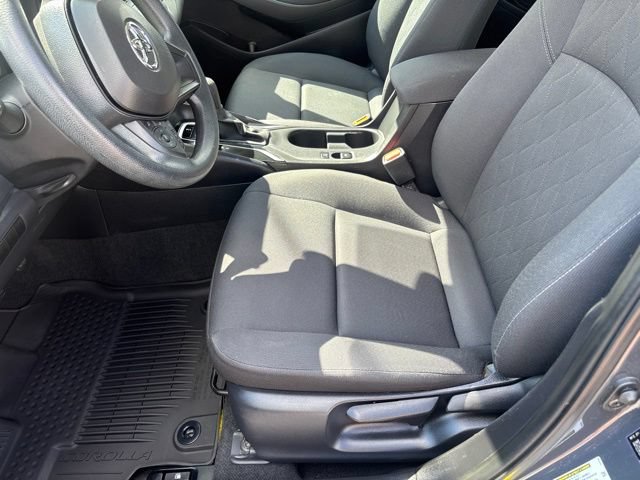 Used 2024 Toyota Corolla LE FWD image 19