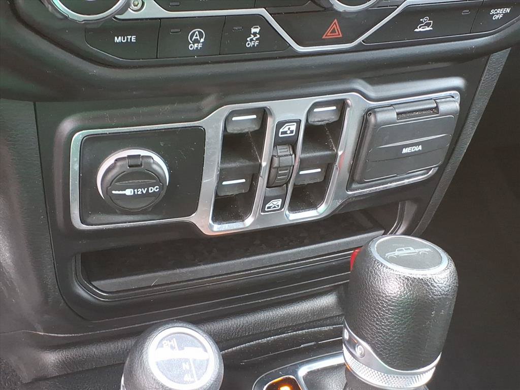 Used 2022 Jeep Gladiator Sport AWD/4WD image 31