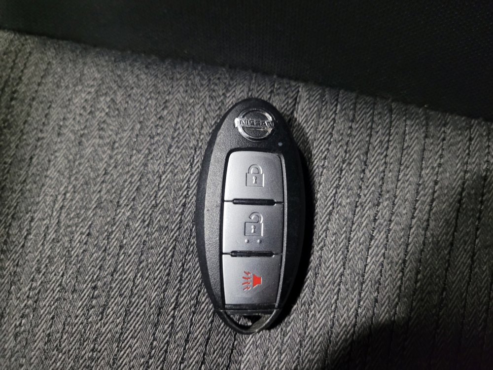 Used 2021 Nissan Rogue S AWD/4WD image 32