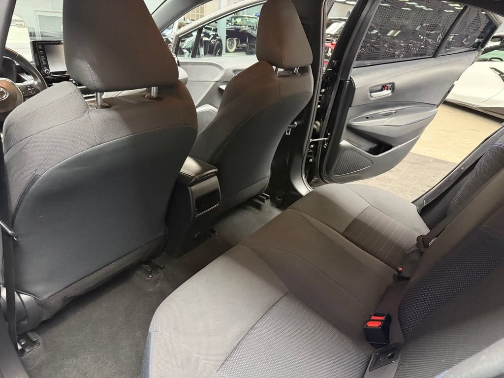 Used 2022 Toyota Corolla SE FWD image 39