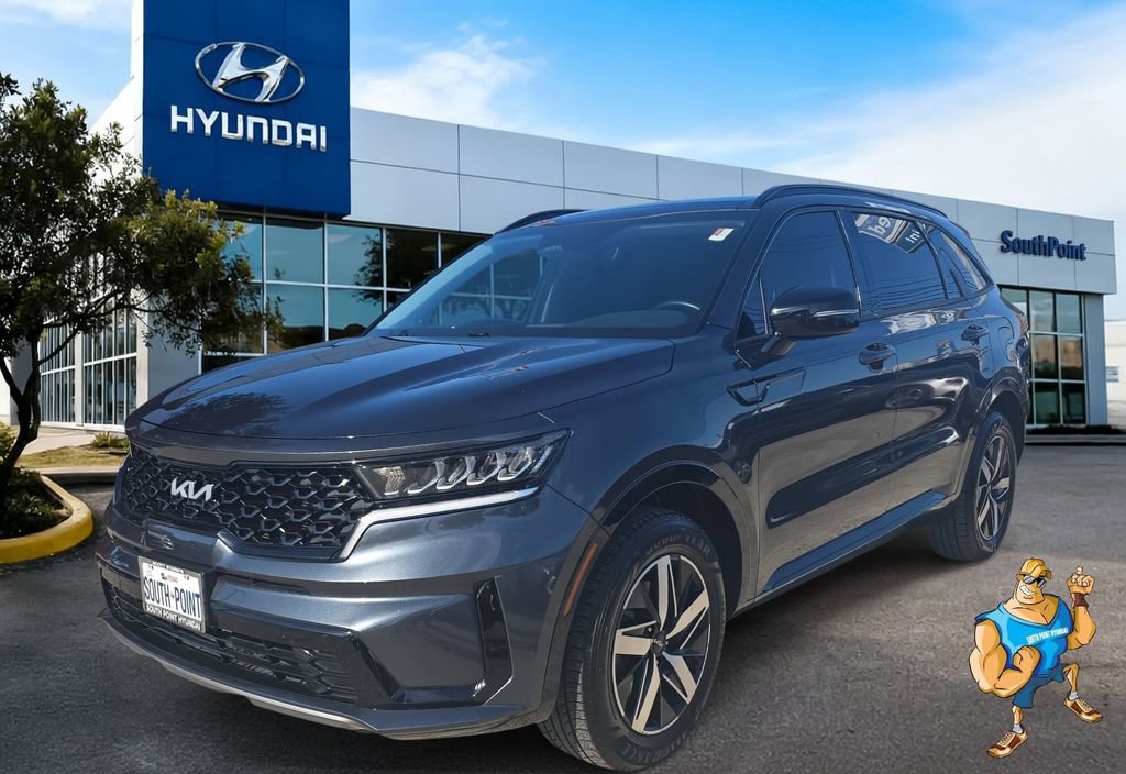 Used 2023 Kia Sorento S w/ Panoramic Sunroof Package image 1