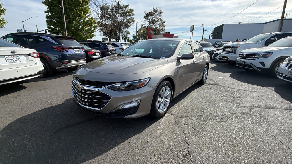 Used 2025 Chevrolet Malibu LT
