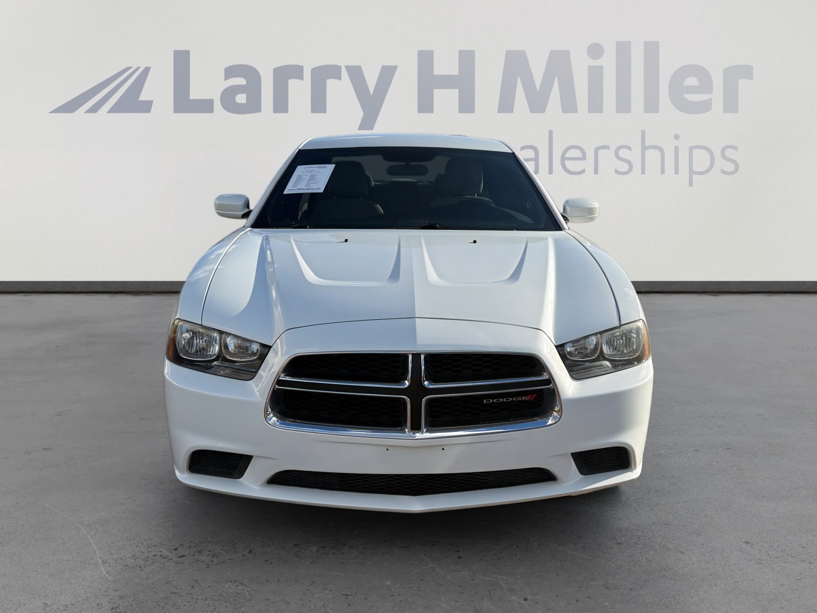 Used 2014 Dodge Charger SE image 8