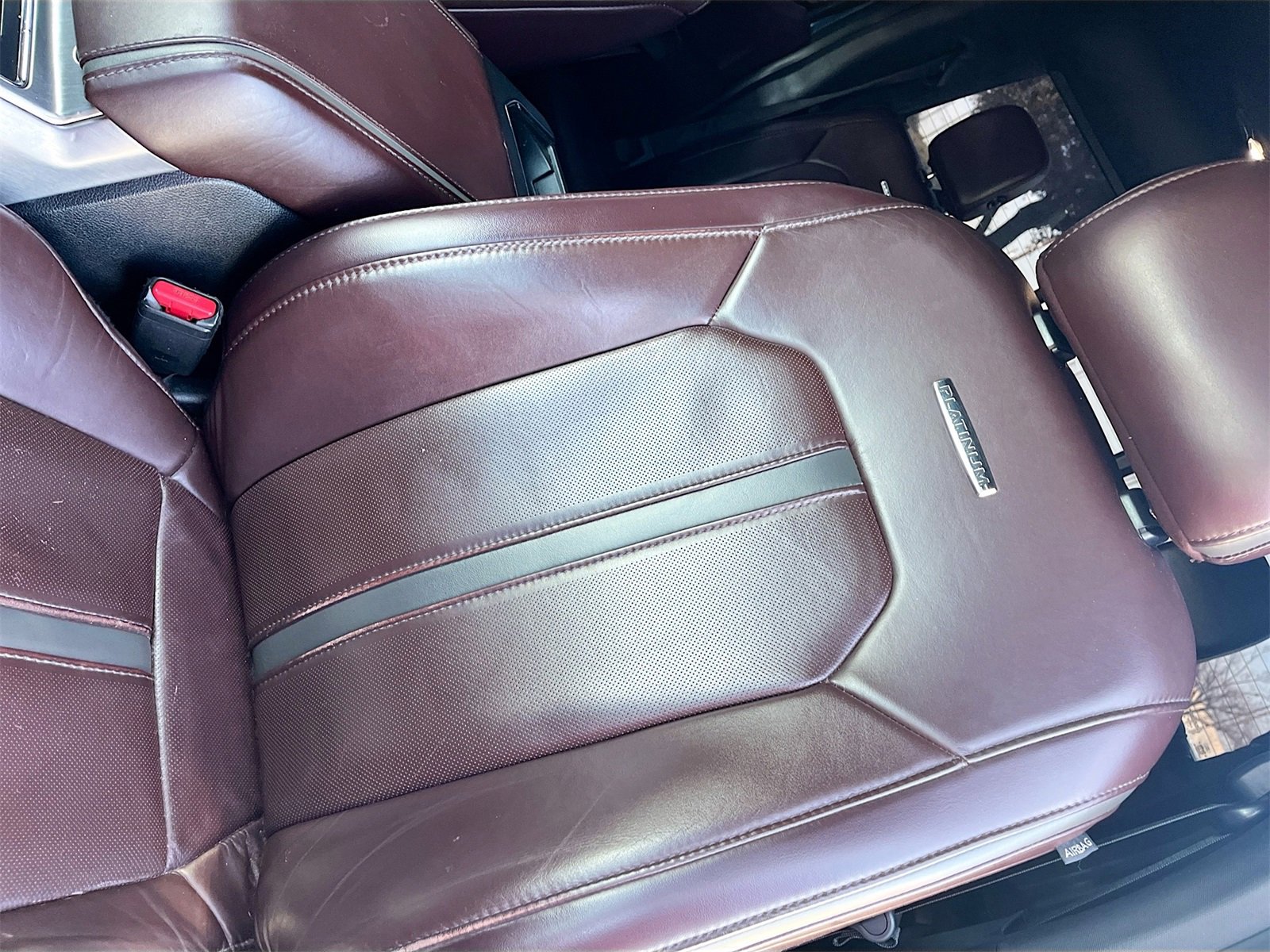 Used 2017 Ford F150 Platinum w/ Equipment Group 701A Luxury image 20