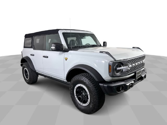Used 2023 Ford Bronco Badlands w/ Sasquatch Package AWD/4WD image 2