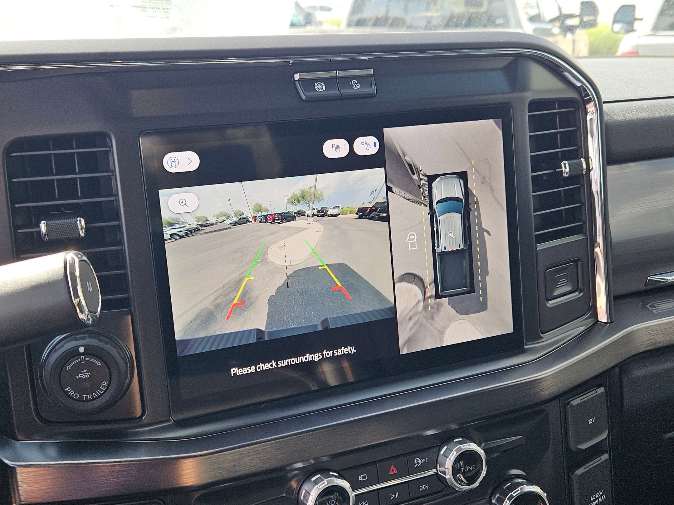 New 2025 Ford F250 Lariat w/ Lariat Ultimate Package image 12