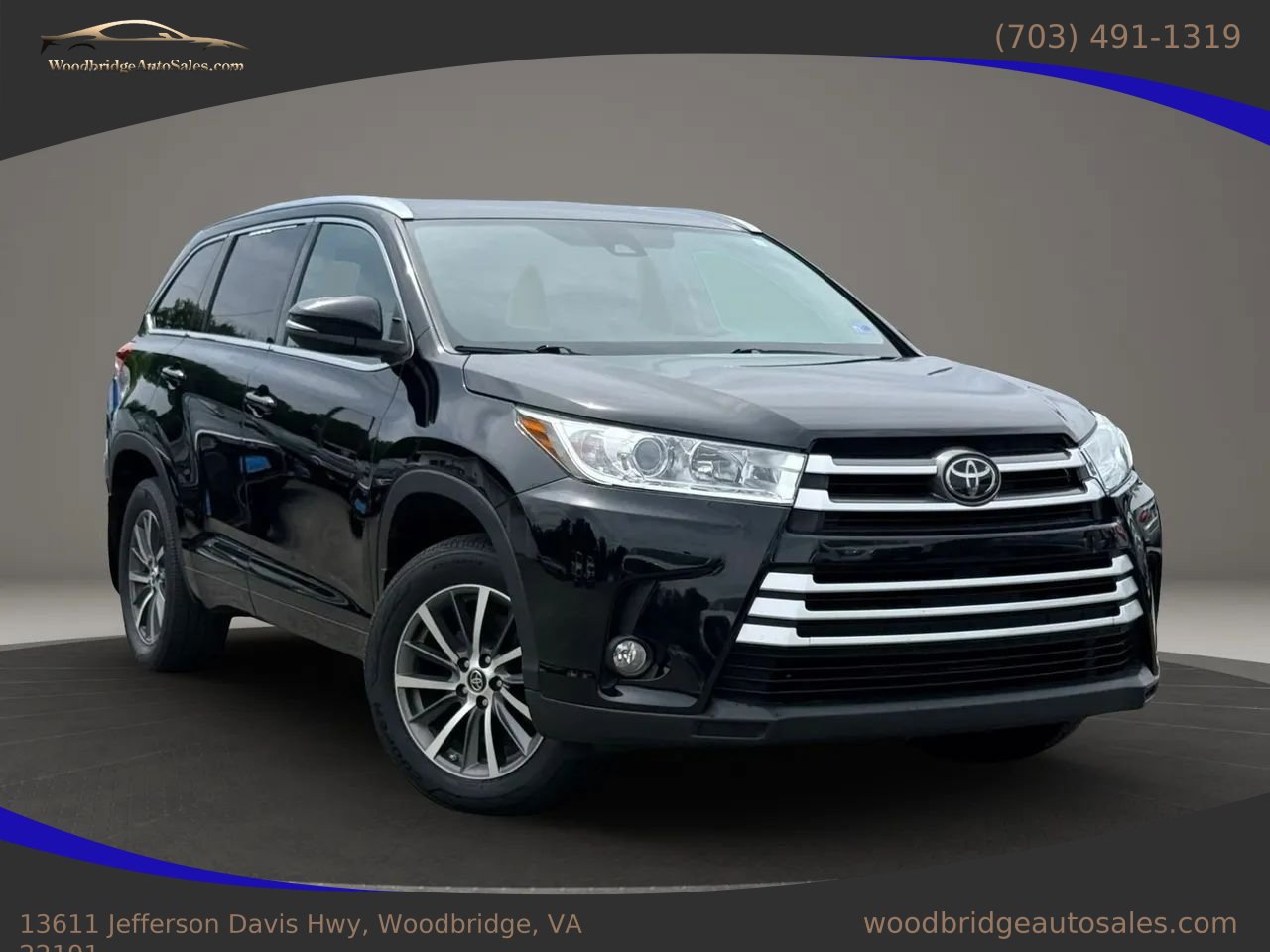 Used 2017 Toyota Highlander XLE AWD/4WD image 1