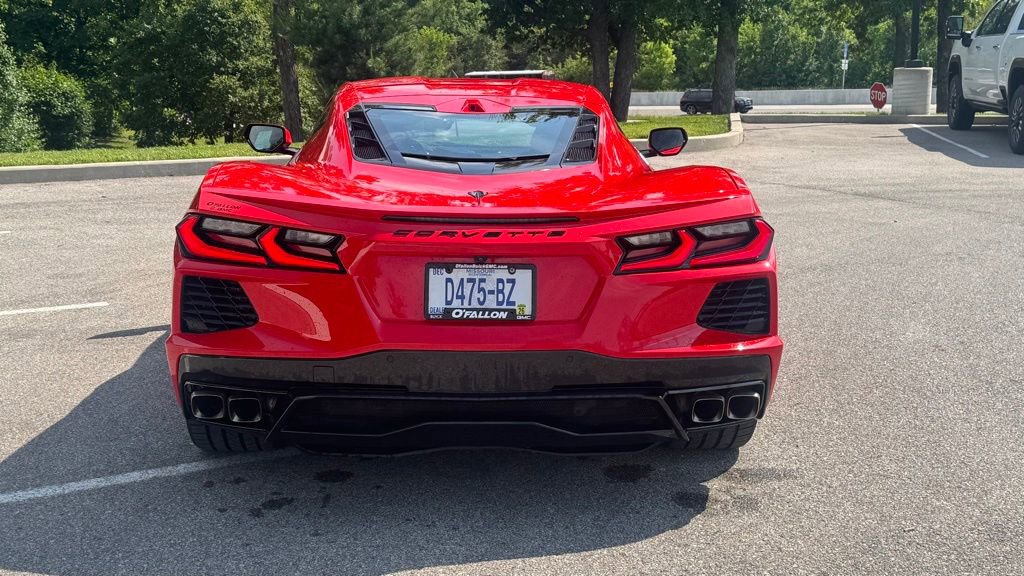 Used 2025 Chevrolet Corvette Stingray Premium Cpe w/ 3LT RWD image 3