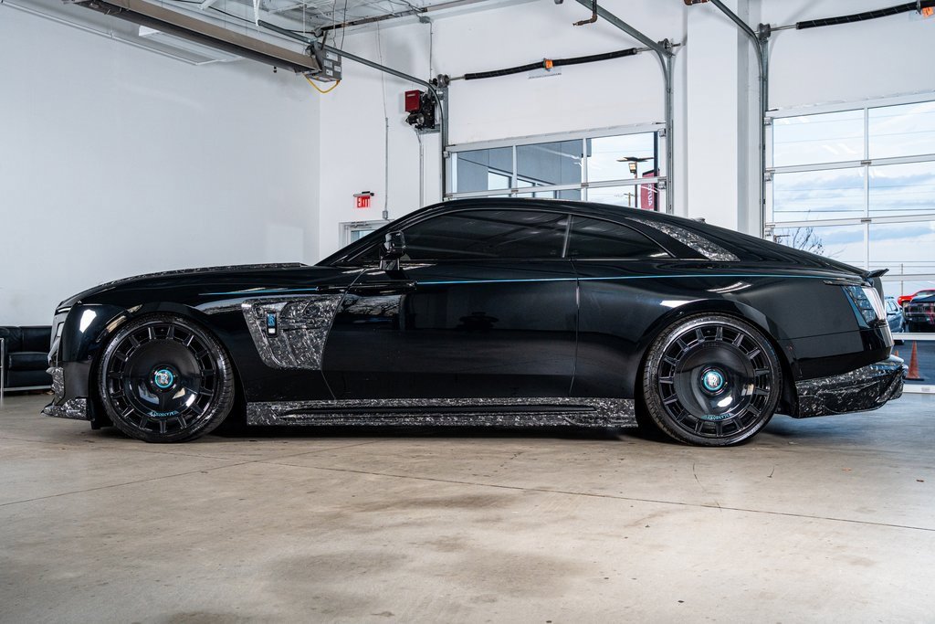 Used 2024 Rolls-Royce Spectre w/ Spectre Launch Package image 9