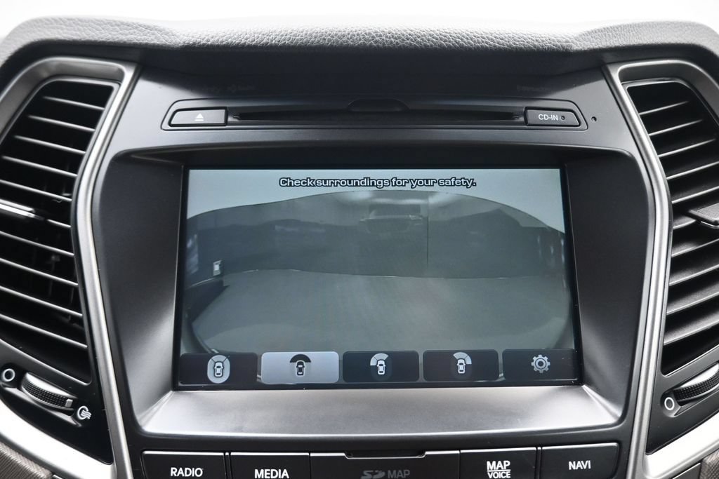 Used 2018 Hyundai Santa Fe AWD w/ SE Ultimate Tech Package 03 image 25