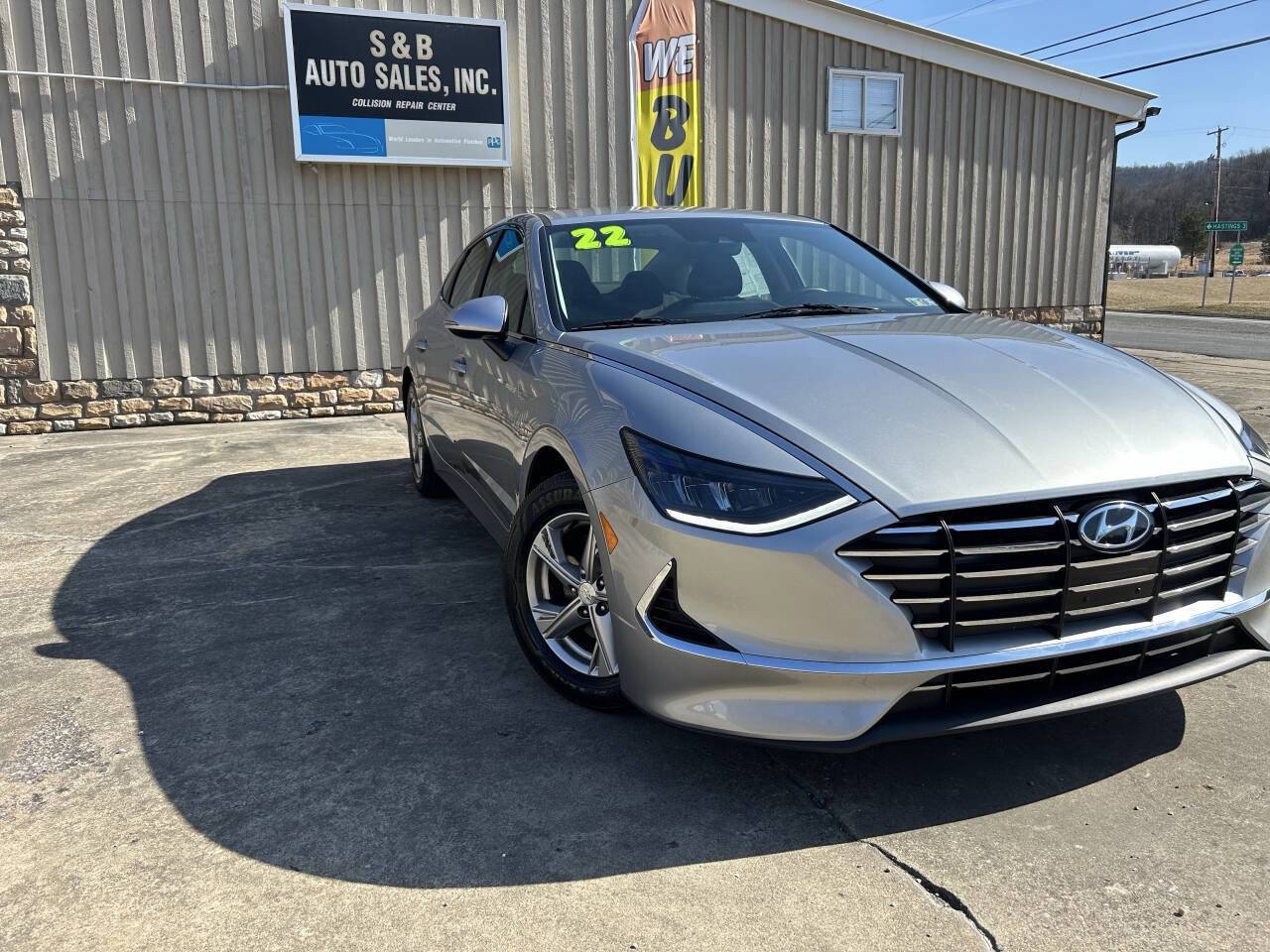 Used 2022 Hyundai Sonata SE image 2