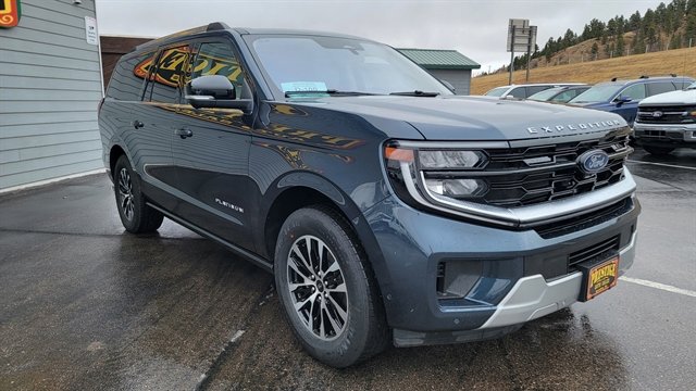 Used 2025 Ford Expedition Max Platinum image 4