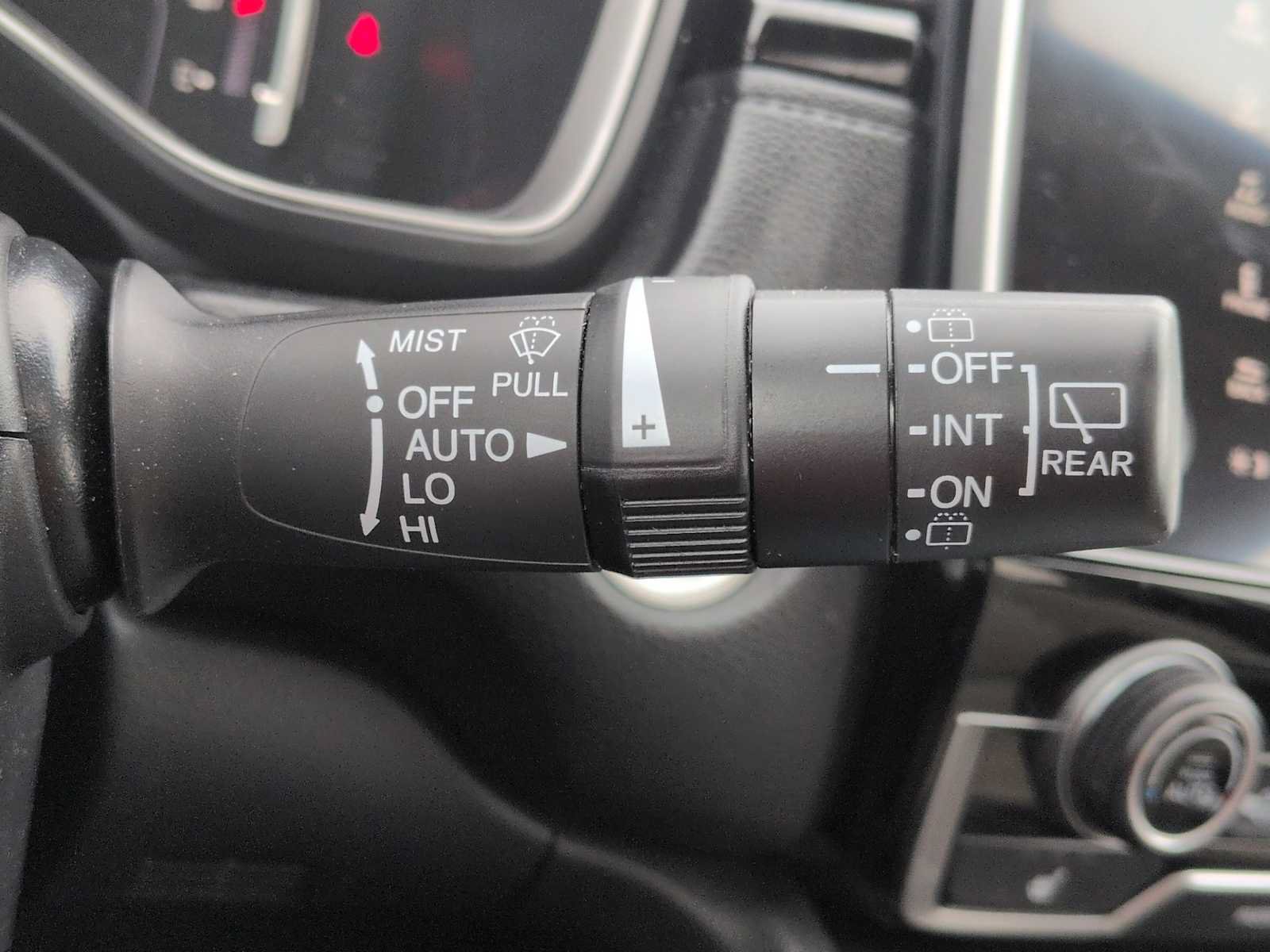 Used 2021 Honda CR-V Touring image 28