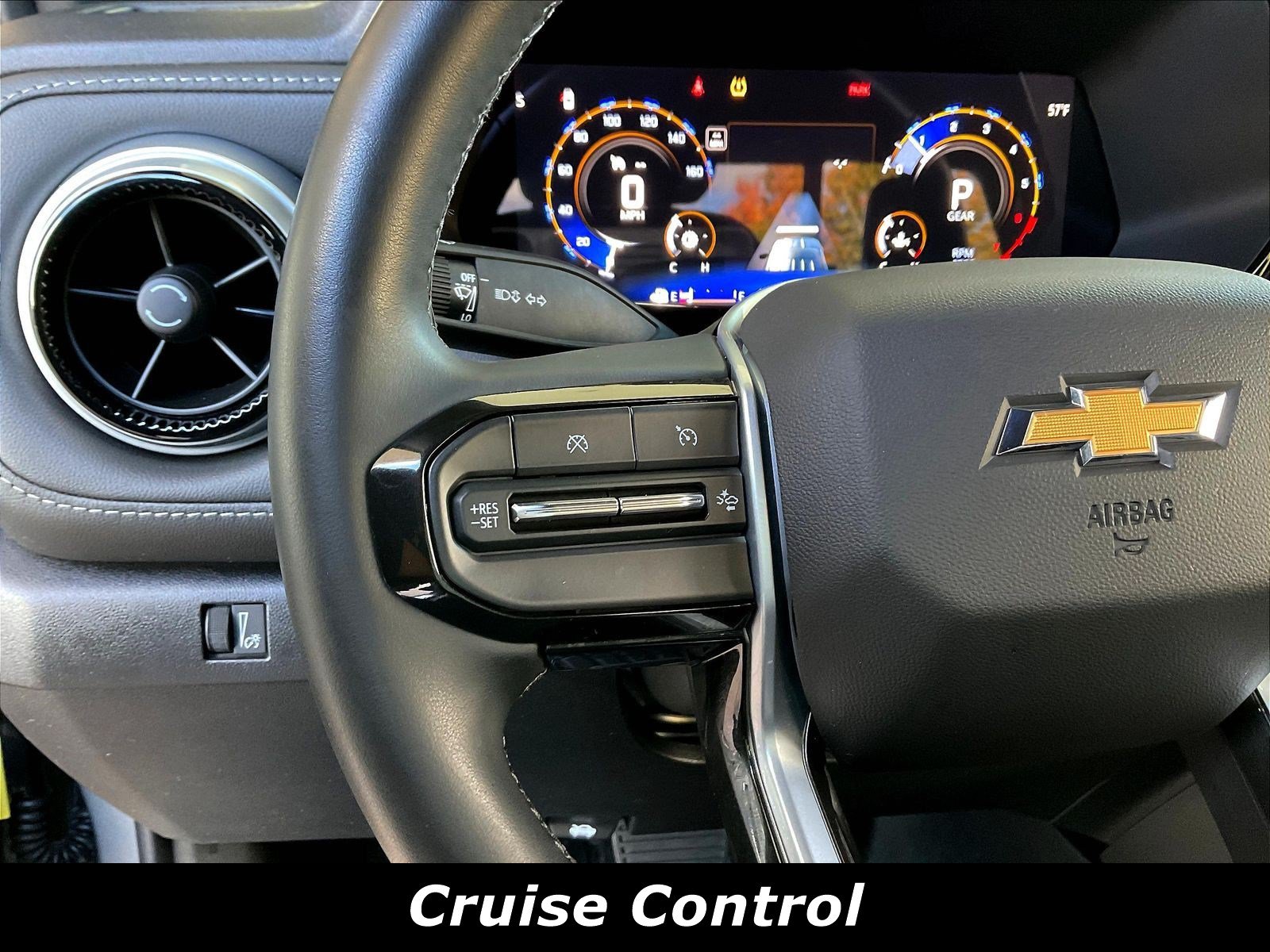 Used 2024 Chevrolet Colorado LT w/ LT Convenience Package RWD image 12
