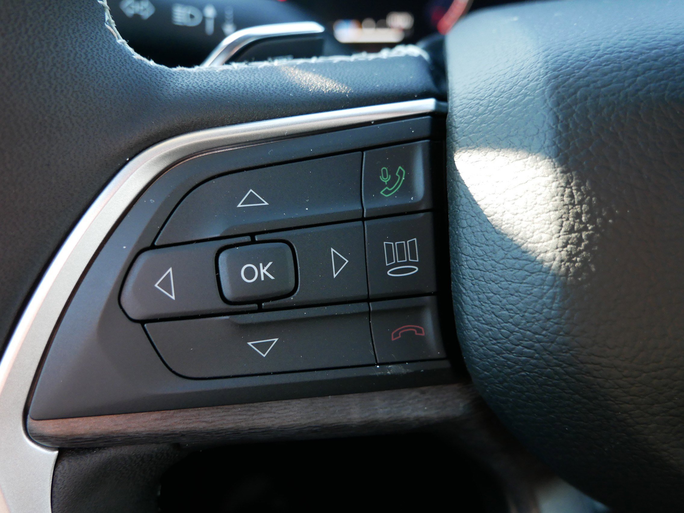 New 2026 Jeep Grand Cherokee Limited w/ Limited Altitude Package image 19