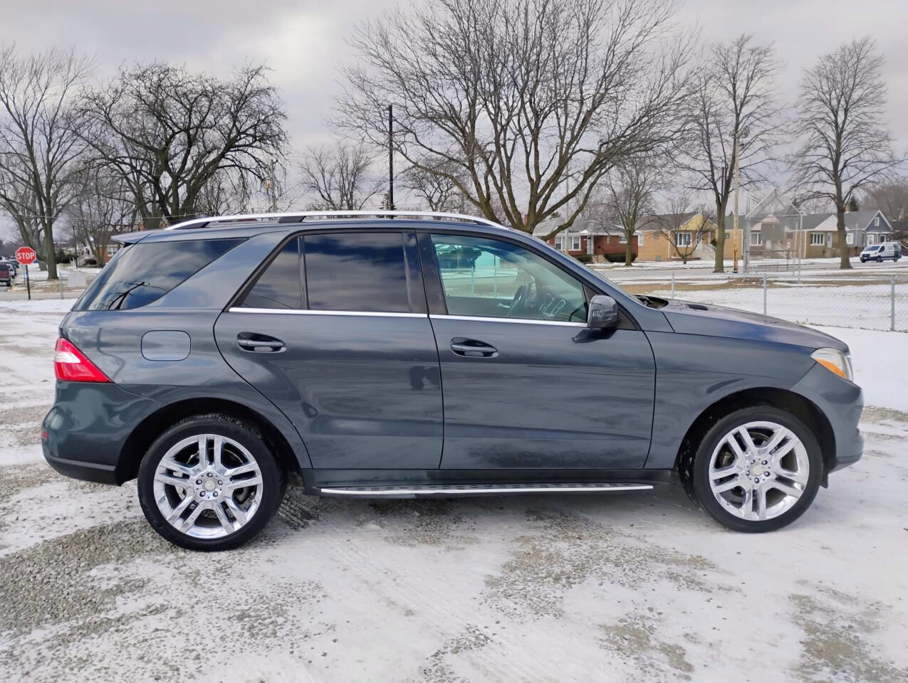 Used 2015 Mercedes-Benz ML 350 4MATIC w/ Premium 1 Package image 11