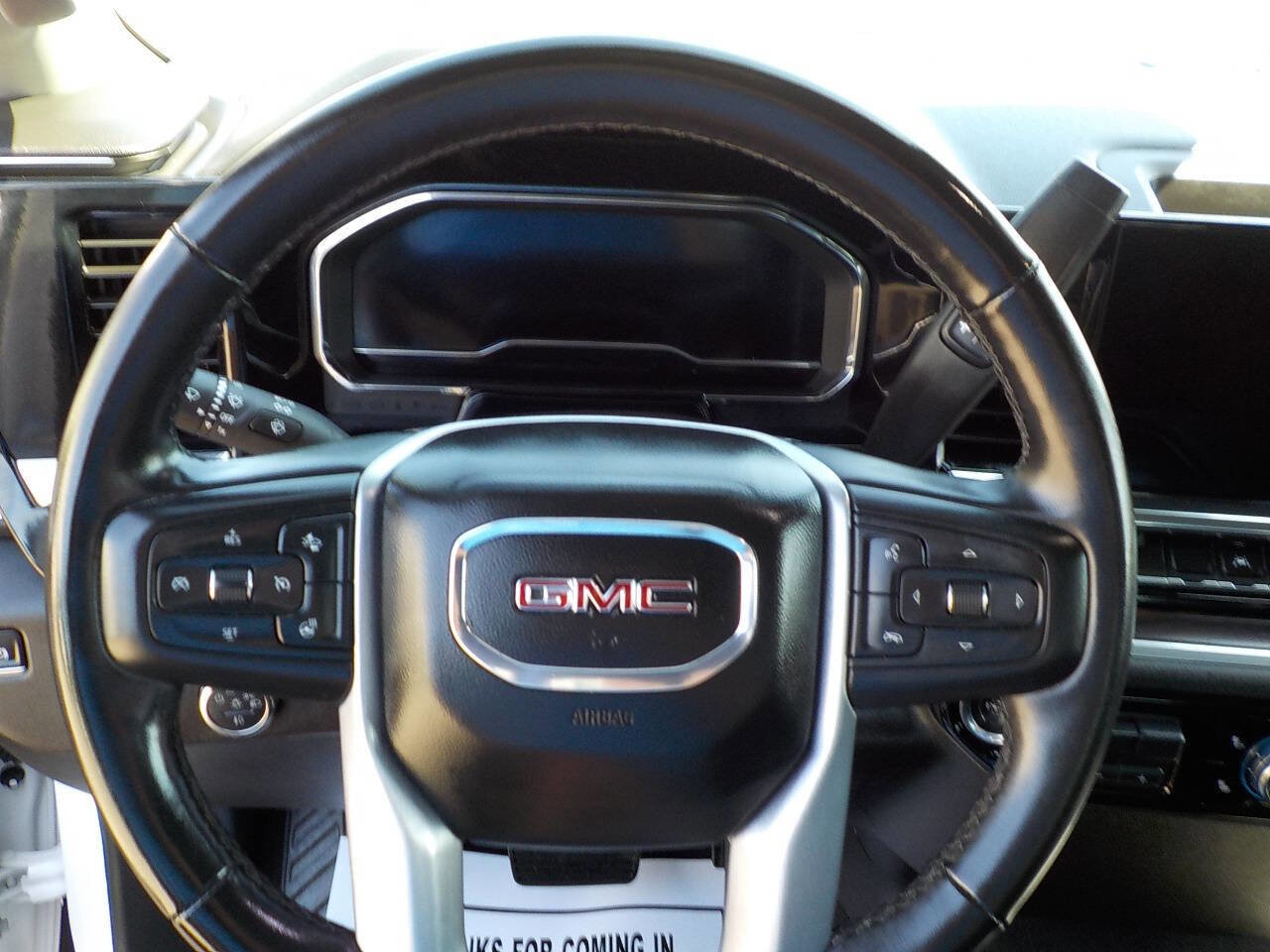 Used 2025 GMC Sierra 1500 SLT AWD/4WD image 15