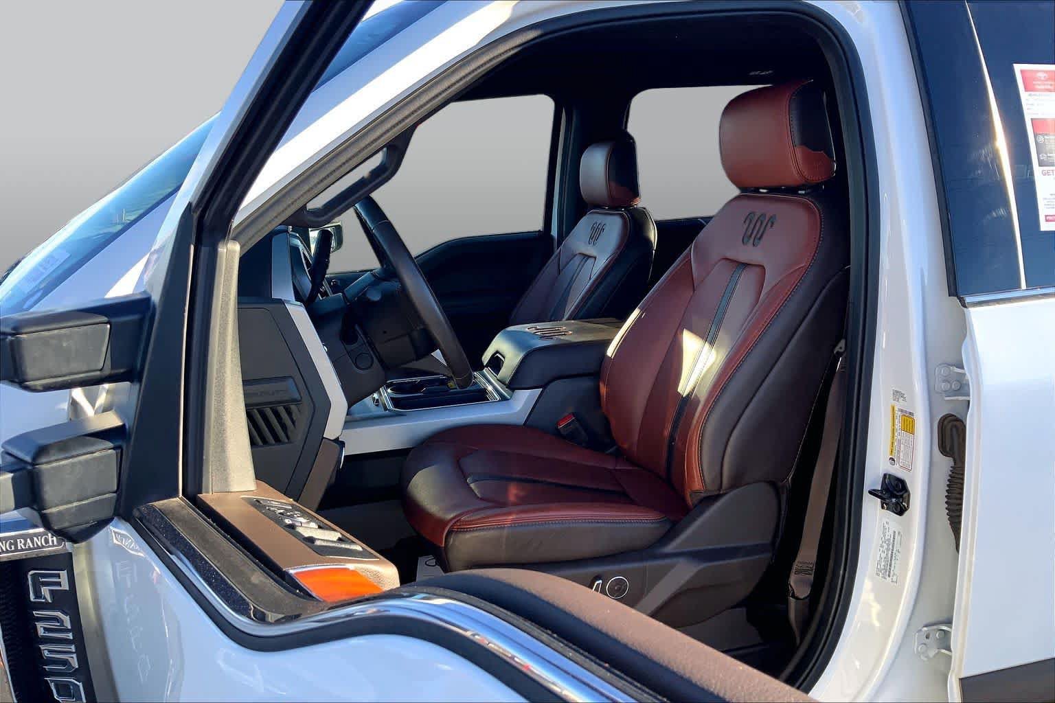 Used 2021 Ford F250 King Ranch w/ King Ranch Ultimate Package AWD/4WD image 8
