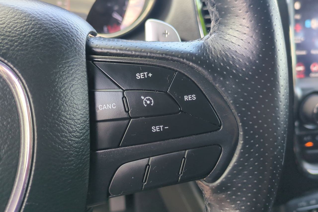 Used 2020 Dodge Durango R/T w/ Blacktop Package RWD image 13