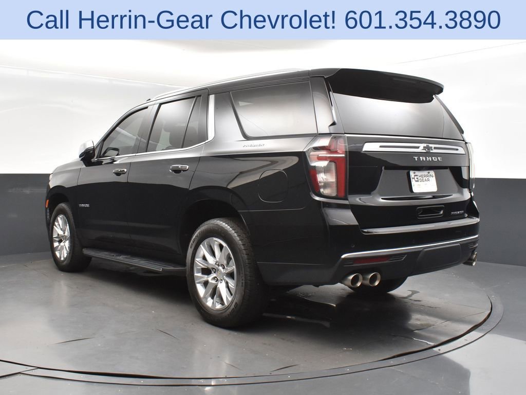 Used 2021 Chevrolet Tahoe Premier w/ Premium Package RWD image 5