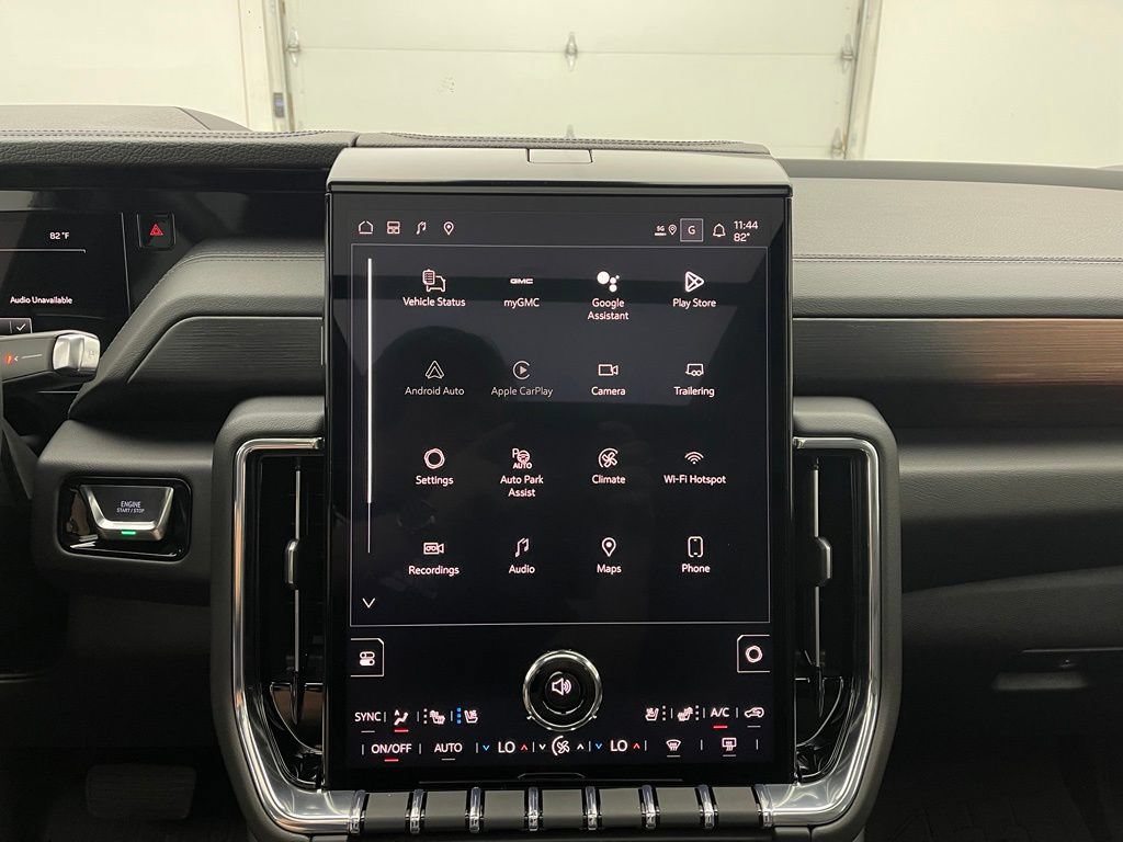 New 2026 GMC Yukon XL Denali w/ Denali Reserve Package AWD/4WD image 30