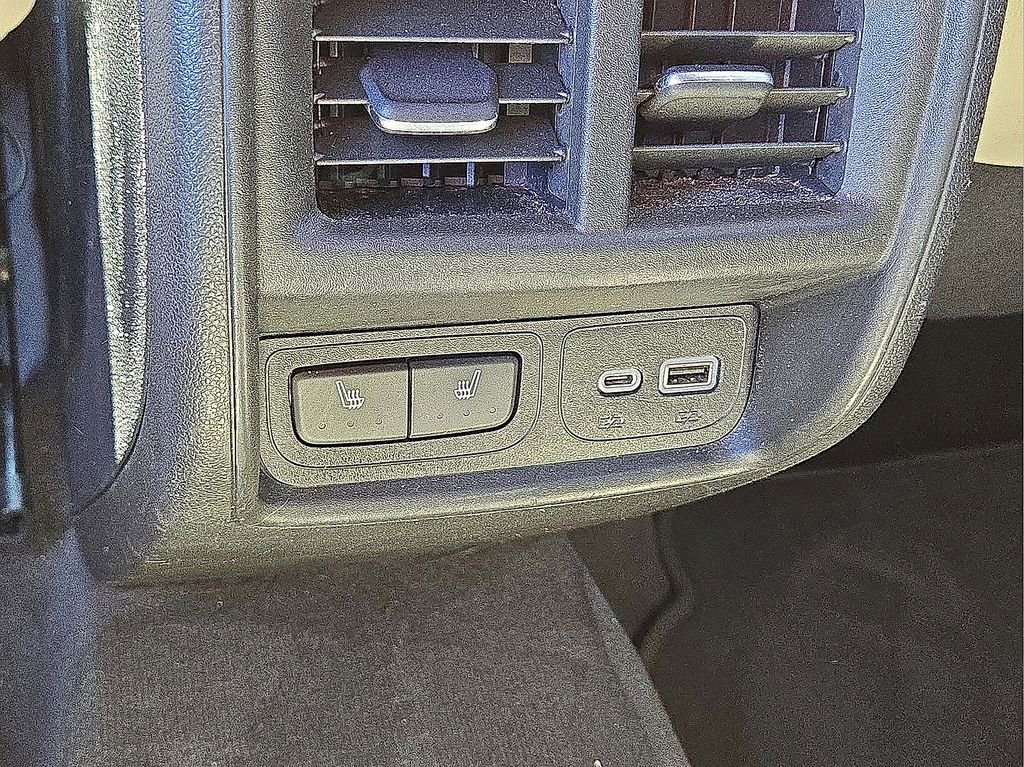 Used 2020 Cadillac XT4 Sport image 18