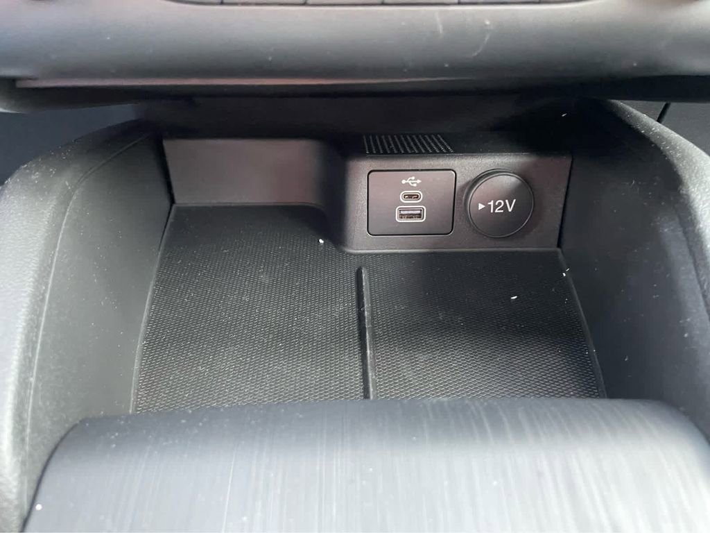 New 2025 Ford Escape Active w/ Cold Weather Package FWD image 21