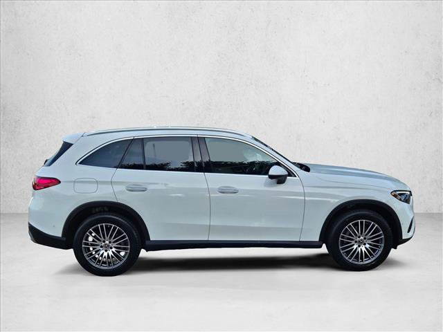Certified 2026 Mercedes-Benz GLC 300 image 4