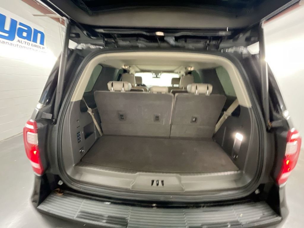 Used 2021 Ford Expedition XLT image 26