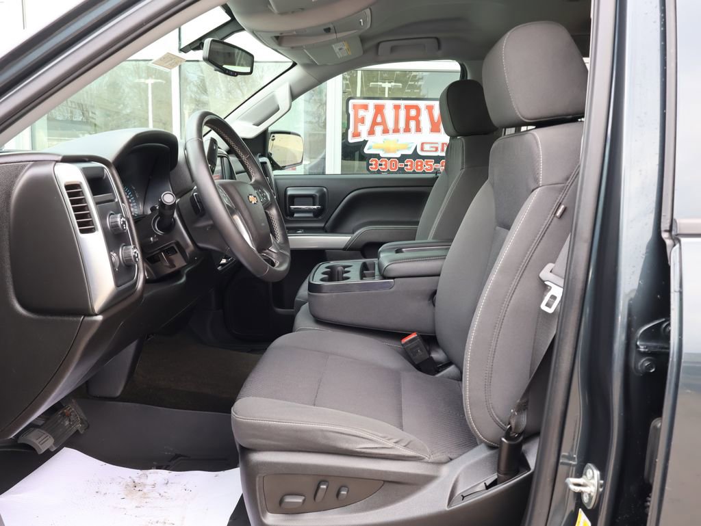 Used 2018 Chevrolet Silverado 1500 LT w/ All Star Edition image 13
