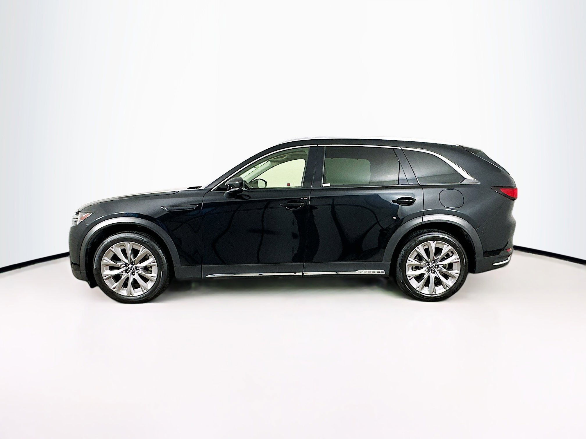 Used 2024 MAZDA CX-90 3.3 Turbo w/ Premium Package image 4