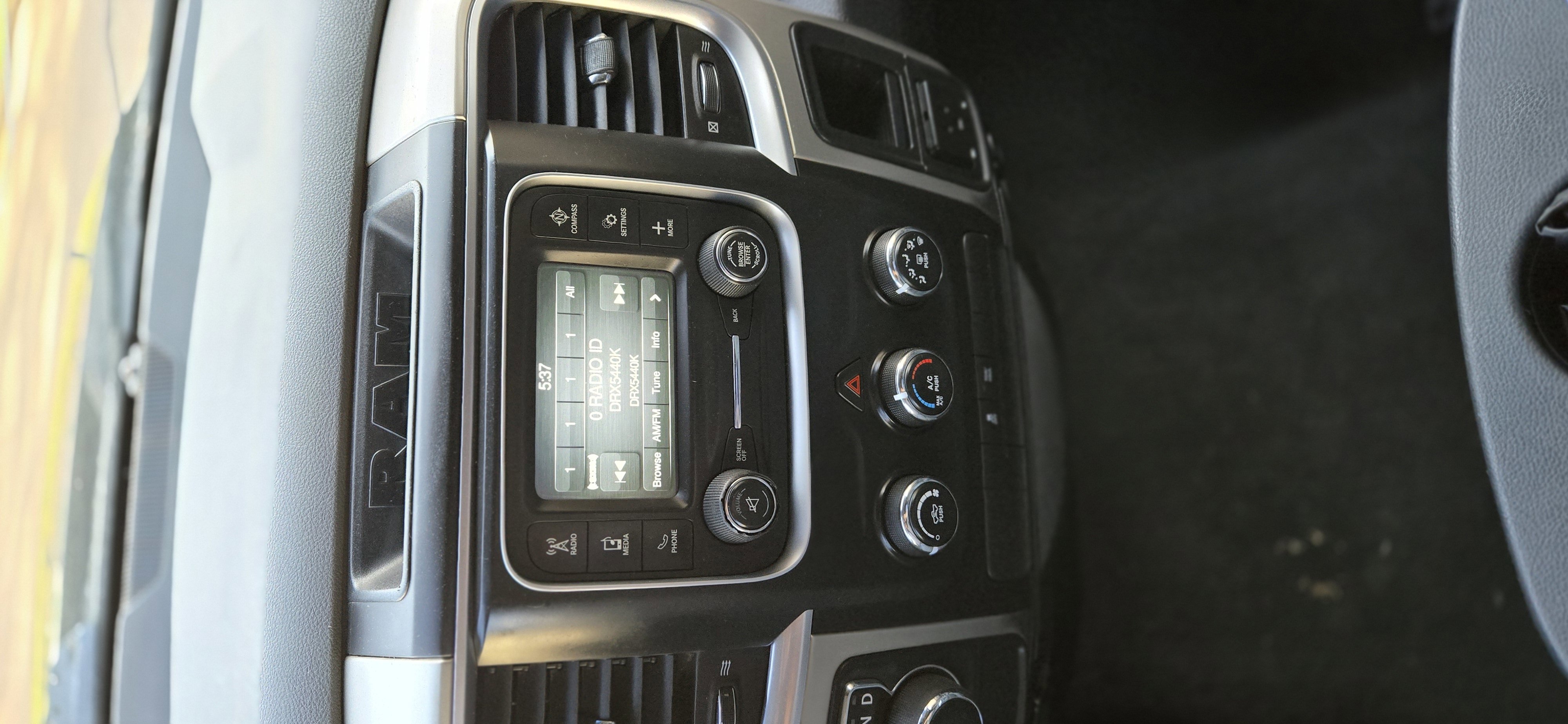 Used 2014 RAM 1500 Big Horn image 29