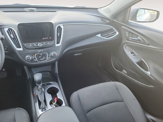 Used 2023 Chevrolet Malibu LS image 13