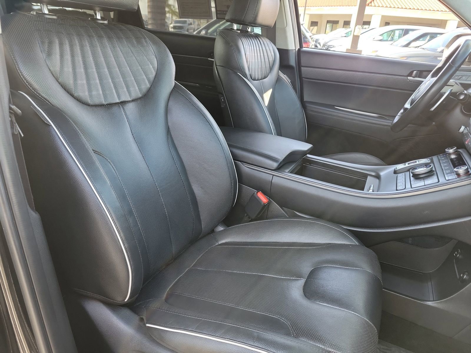 Used 2023 Hyundai Palisade Limited AWD/4WD image 23