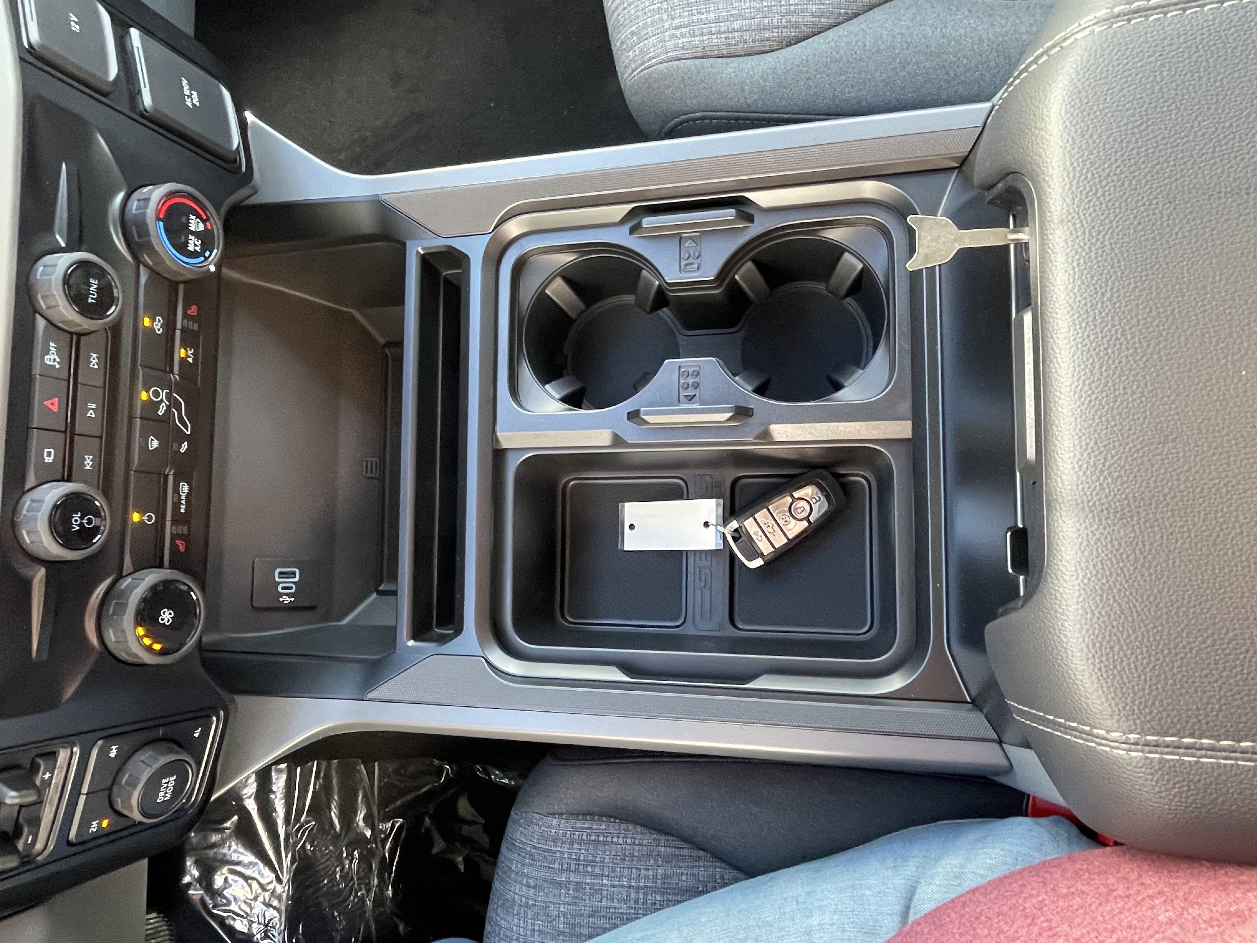New 2026 Ford F350 XLT w/ XLT Premium Package image 17
