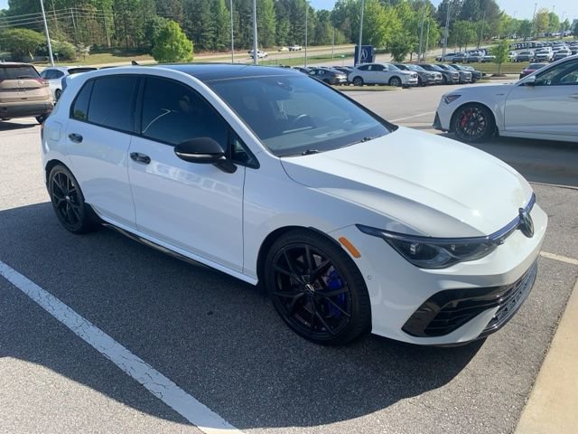 Used 2023 Volkswagen Golf R image 3