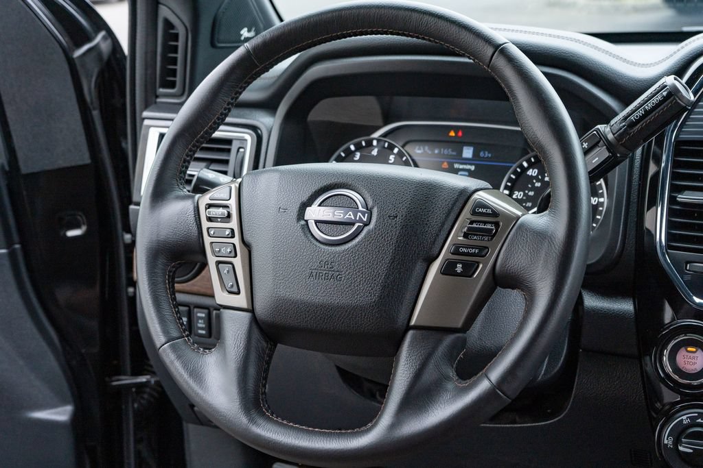 Used 2023 Nissan Titan Platinum Reserve w/ Moonroof Package AWD/4WD image 26