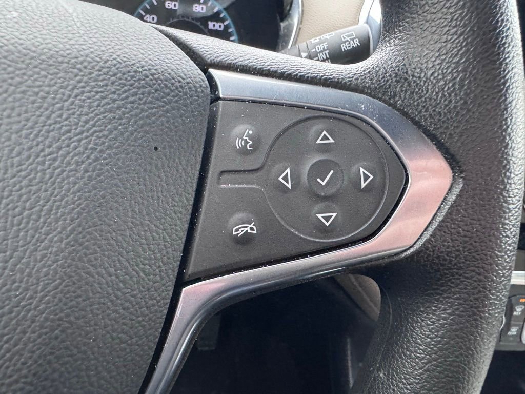 Used 2023 Chevrolet Traverse LS w/ Safety Package image 18