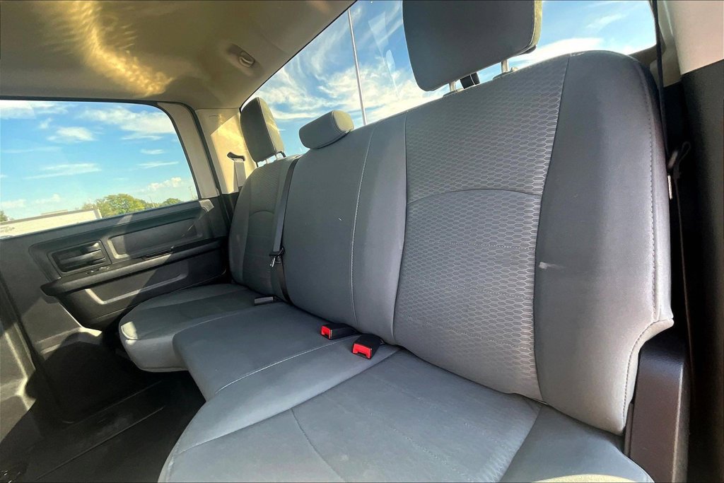 Used 2016 RAM 2500 Tradesman w/ Chrome Appearance Group AWD/4WD image 28