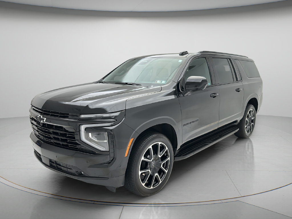 Used 2026 Chevrolet Suburban RST w/ Sun And Tow Package AWD/4WD image 3