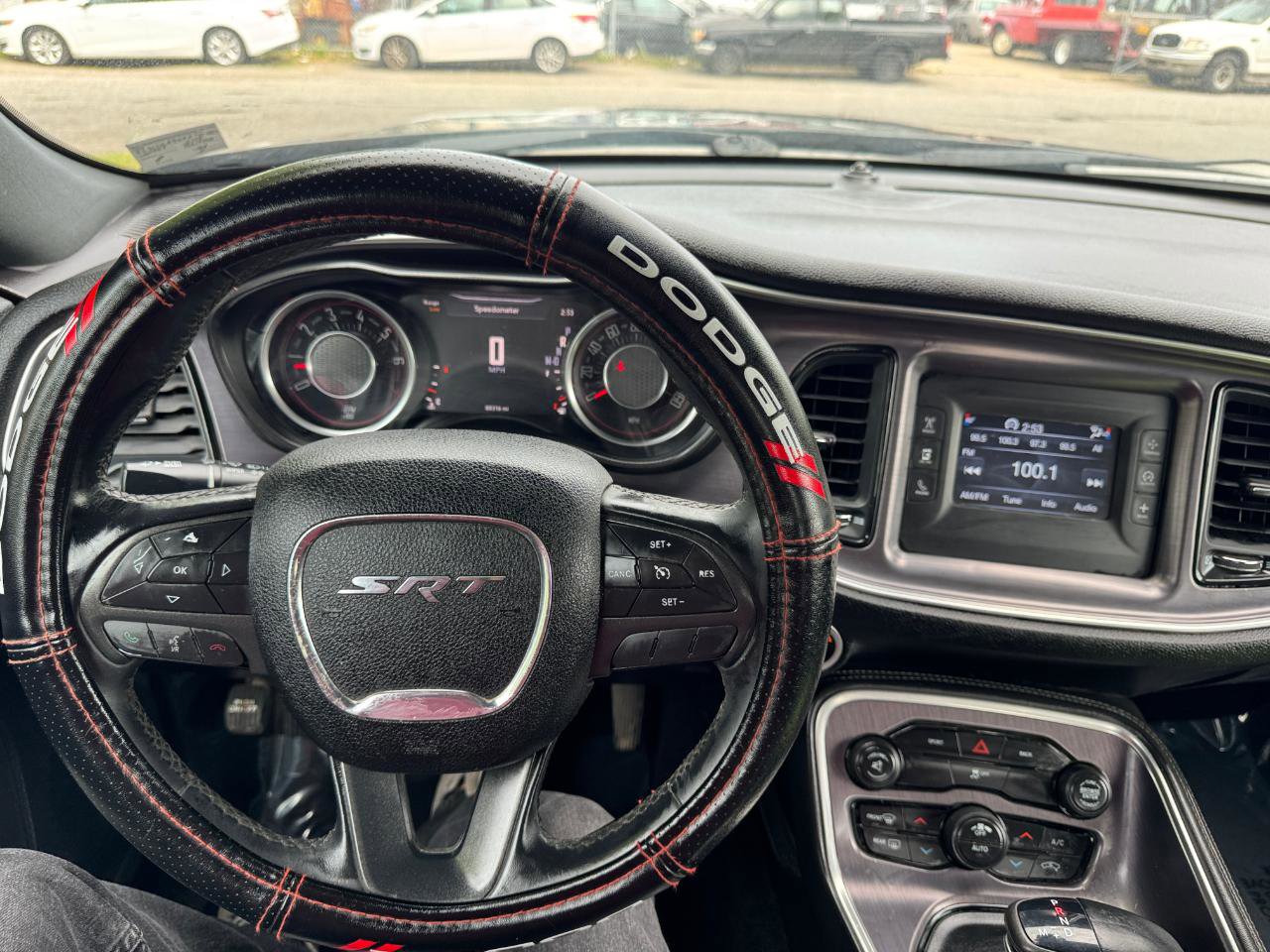 Used 2015 Dodge Challenger SXT RWD image 19