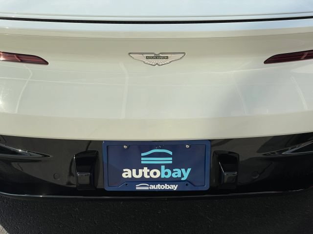 Used 2017 Aston Martin DB11 V12 RWD image 18